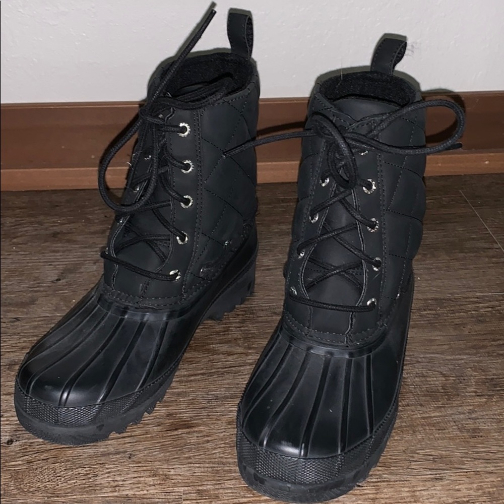 Sperry black boots